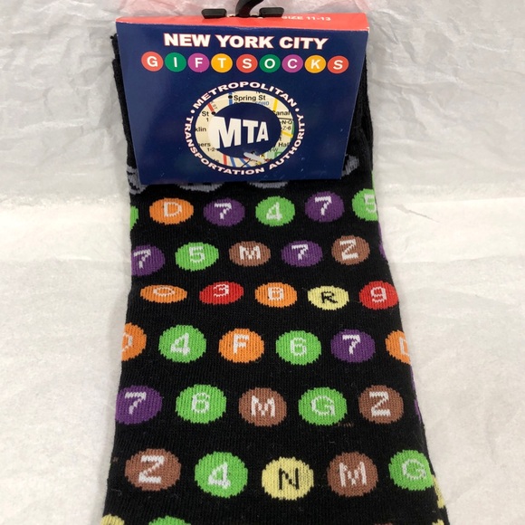 6 PAIRS OF MEN’S SOCKS - NYC MTA, WINTER, CHRISTMAS, BEER, GOOGLE - Picture 6 of 15